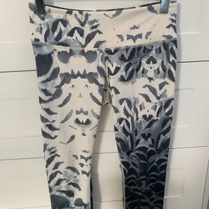 Lululemon Wunder Under Cropped Legging Luon
